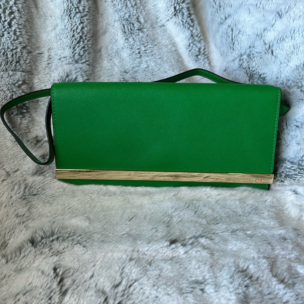 💚Michael Kors Tilda Palm Clutch💚